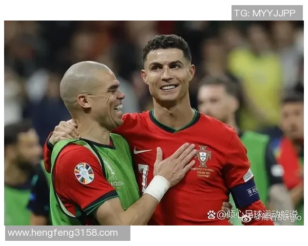 足球明星齐聚擂台展开激烈对决精彩视频带你领略球场之外的热血战斗